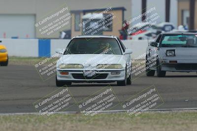 media/Dec-19-2025-Lucky Dog Racing (Fri) [[3b7b1b5fc8]]/Beginner/Session 2 Turn 1/